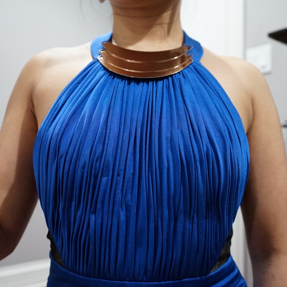 *NEW* Royal Blue Going-Out Gold Neck Statement